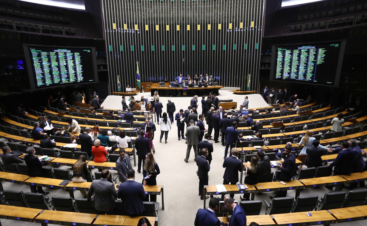 camara-votacao.jpg