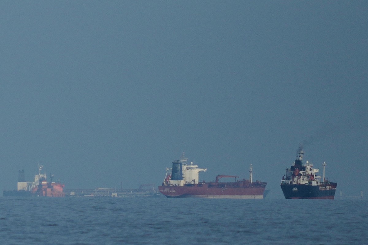 ap26102802553726.jpg