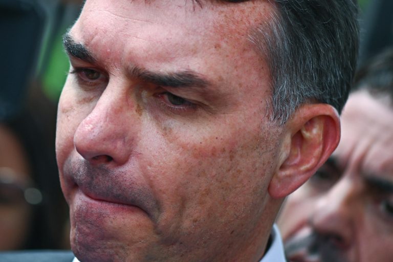 flavio-bolsonaro-7.jpg
