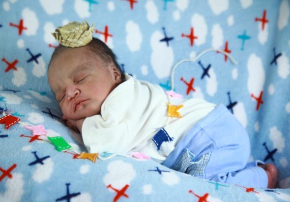 2026-07-27-bebe-newborn-tema-julino_rf-45-1200x800.jpg