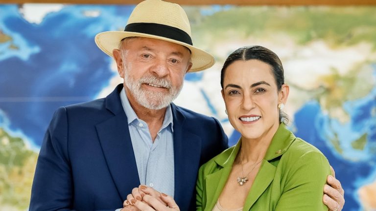 lula-com-soraya-thronicke-foto-reproducao-x-soraya-thronicke.jpg