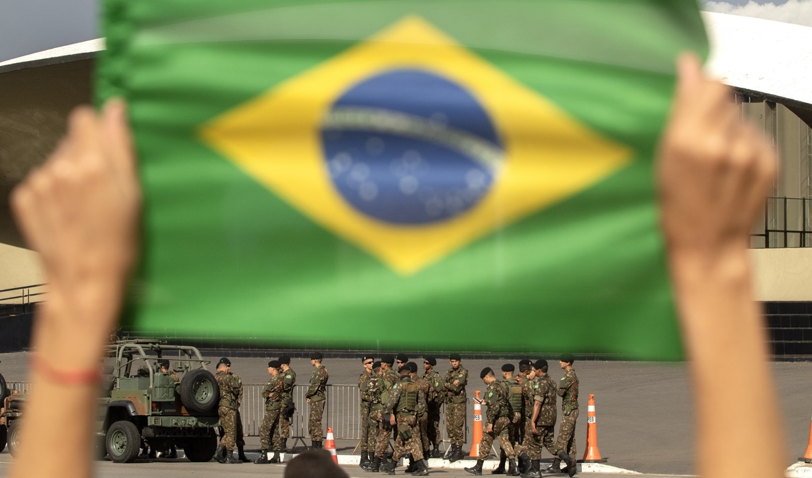 militares-eleicoes.jpg